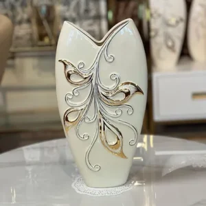 Artistic Flair Decorative Vase